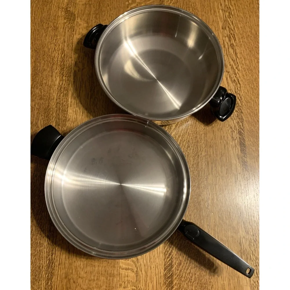 Lifetime Skillet 11